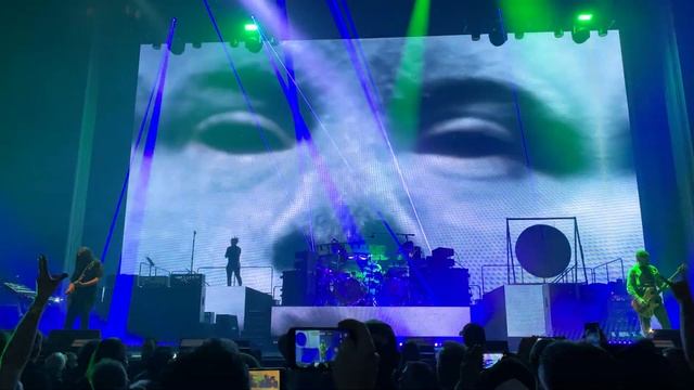 TOOL - Stinkfist (Live at The SAP Center, San Jose 1/14/2020) смотреть онлайн