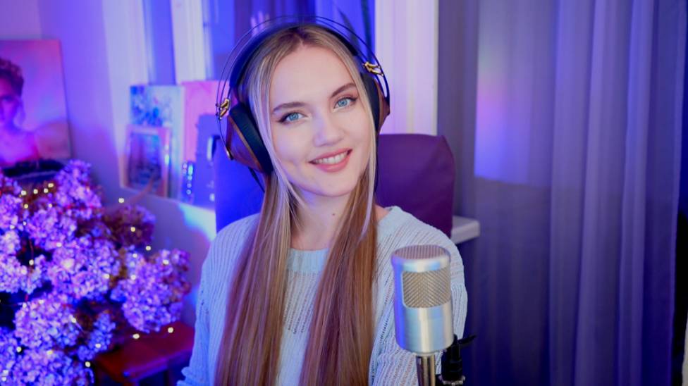 🎶✨ Стрим в честь 8 марта… который слегка заблудился! ✨🎶 смотреть онлайн