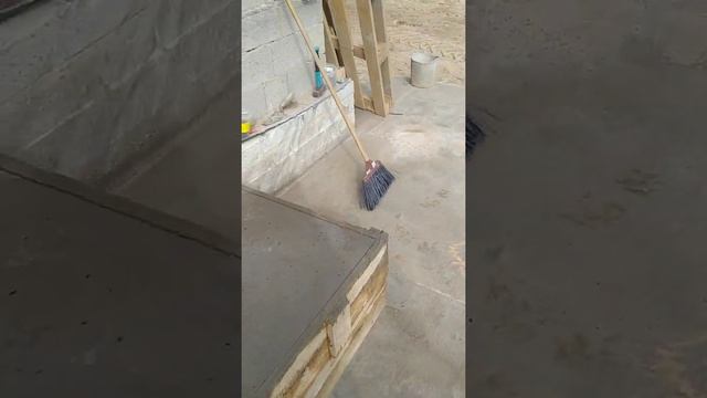 Площадка под балкон залита смотреть онлайн