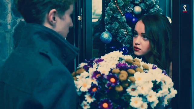 Паша + Ксюша, Влад и Лена, Даня и Эля, Шмель и незнакомка . смотреть онлайн