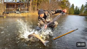 Офигел что воетело. Ловля щуки в прорубе для разведения