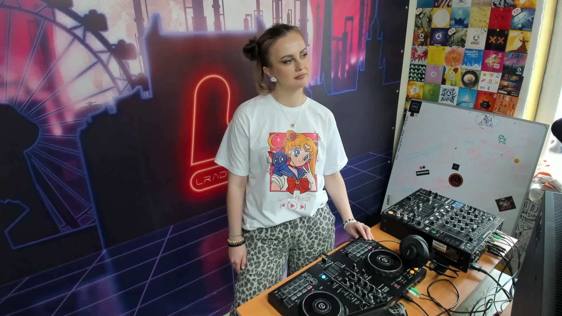 Живые игры 17.03.25 смотреть онлайн