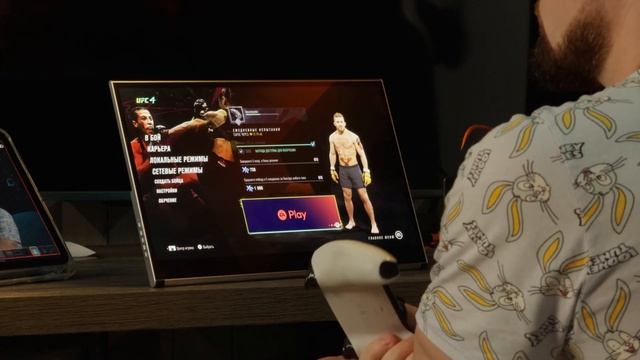 Портативный 4K OLED монитор | MageDok PI-X10 смотреть онлайн