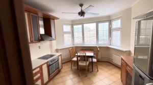 Трёхкомнатная квартира в П44 - Т - эркер и большой холл. Обзор планировки