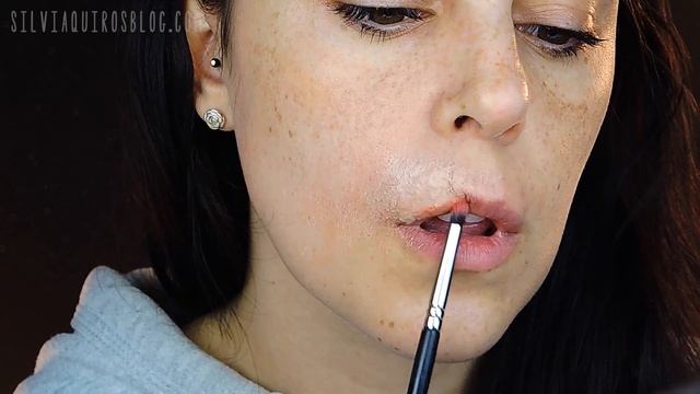 Split lip makeup FX Makeup | Silvia Quiros смотреть онлайн