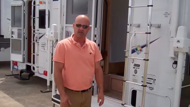 Lance 992 Truck Camper - RV Review смотреть онлайн
