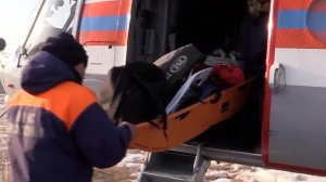 Сотрудники МЧС эвакуировали вынужденно севшего в тайге парапланериста