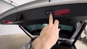 Volkswagen tiguan 2 Trunk closing delay buttonКнопка задержки закрытия багажника