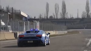 Изучаем поезда и железнодорожный транспорт. Спецтехника с мигалками для детей