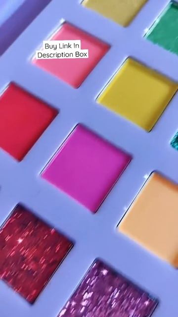 SFR Colors Eyeshadow | SFR Eyeshadow Palette | SFR Eyeshadow | Best Eyeshadow Palette #shorts смотреть онлайн