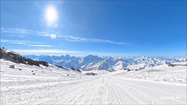 Эльбрус.Спуск на сноуборде.
