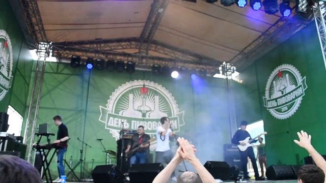 Blur - Song 2 на фестивале "Патра" Екатеринбург смотреть онлайн