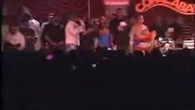 Don Omar feat Aventura - Ella y Yo (LIVE) смотреть онлайн