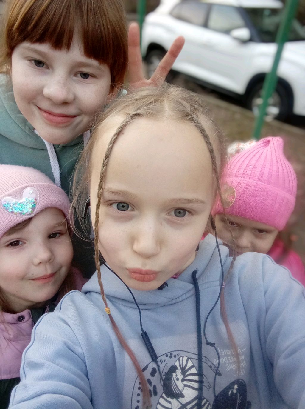 снова привет смотреть онлайн