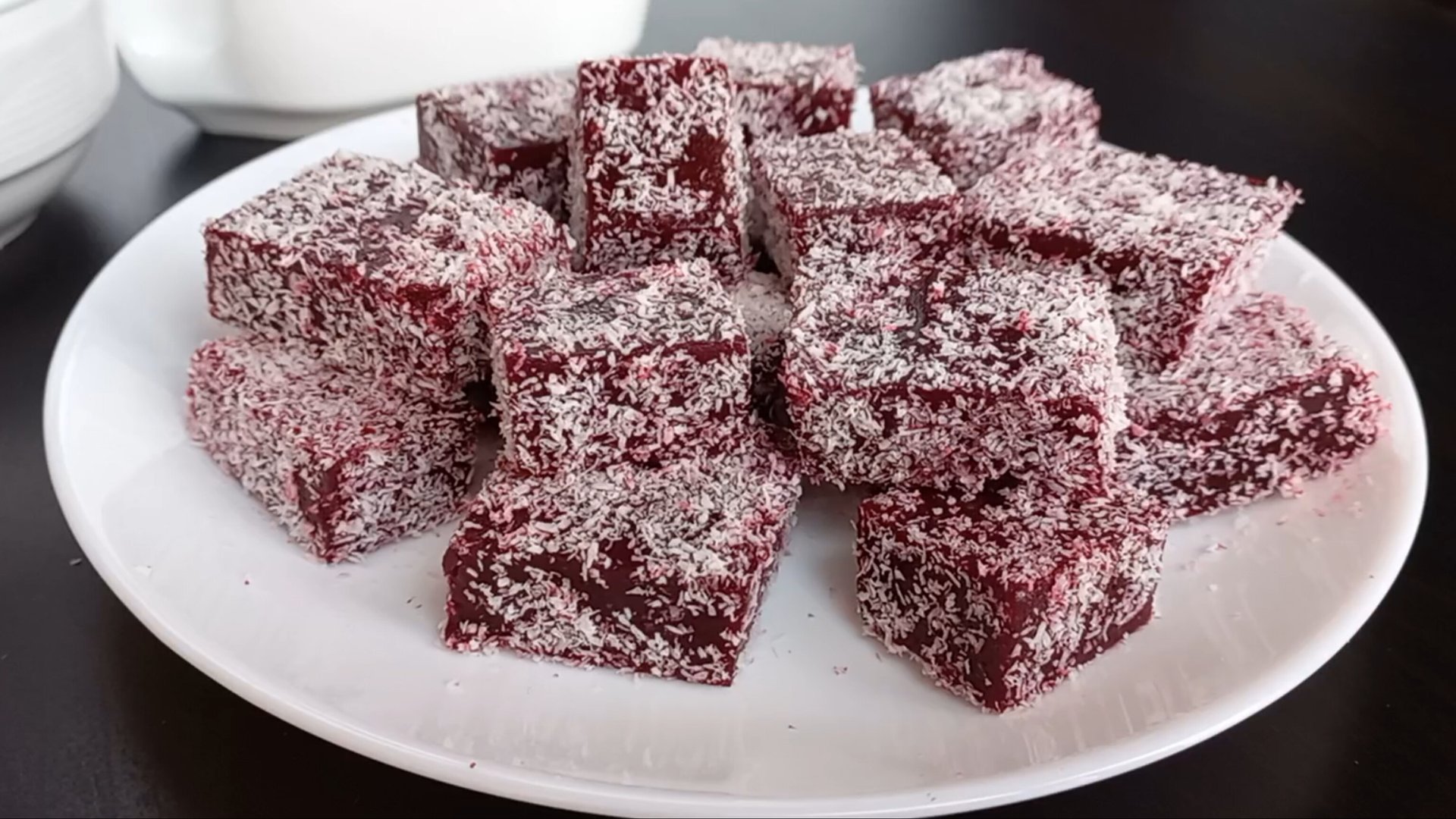 Беру замороженные Ягоды РАЗ ДВА И ВКУСНОТА ГОТОВА! Вкусное лакомство за считанные минуты смотреть онлайн