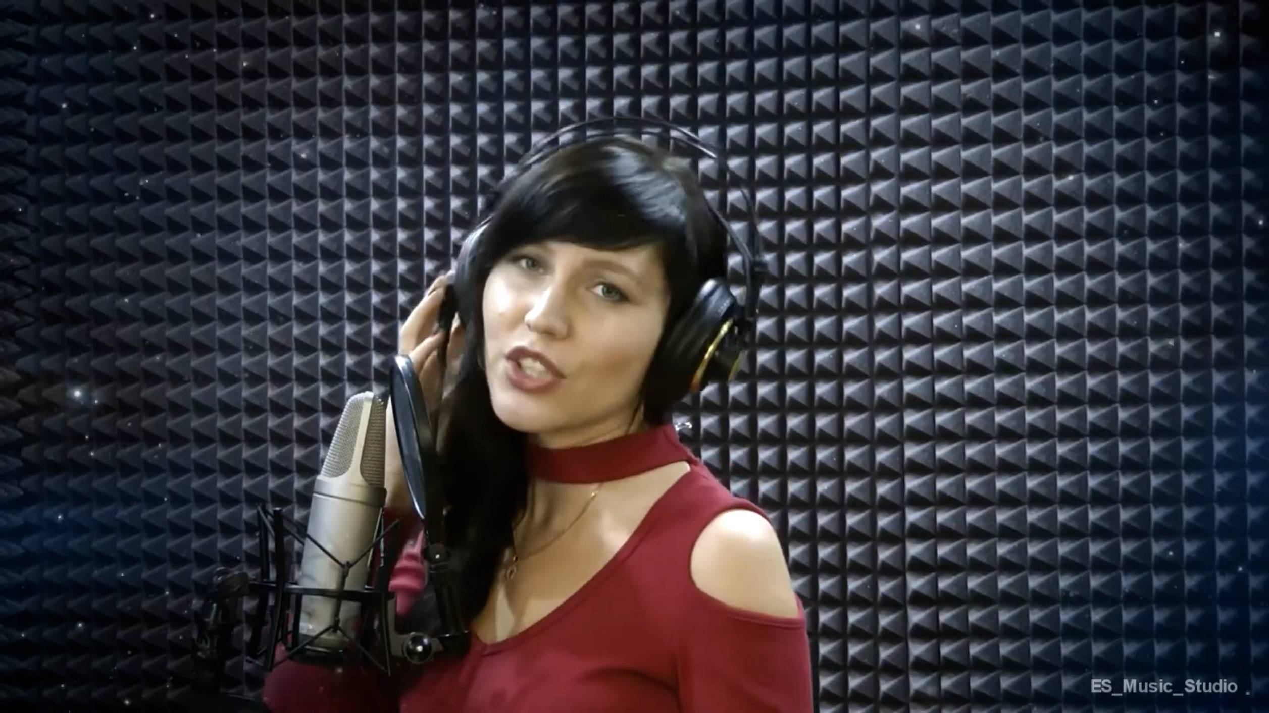 Елена Юминова в #ES_MUSIC_STUDIO - Береги мое сердце смотреть онлайн