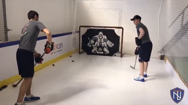 Как тренируются профессионалы: Денис Кондратьев(ВХЛ). Отработка Броска. смотреть онлайн