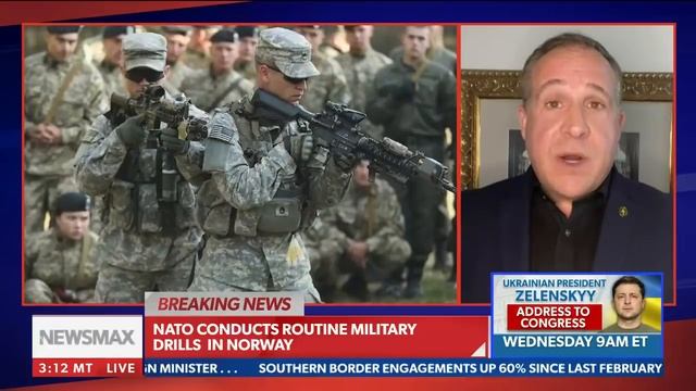 Executing a no-fly zone is very dangerous | Maj. Glenn Ignazio | 'The Chris Salcedo Show' смотреть онлайн