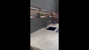 Моторизированный ФАРТУК на кухне невысокий