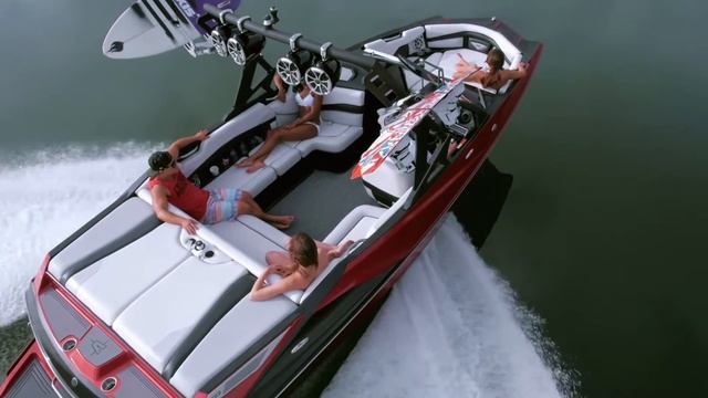 Axis Wake Introduces The All-New A22 For 2015 смотреть онлайн