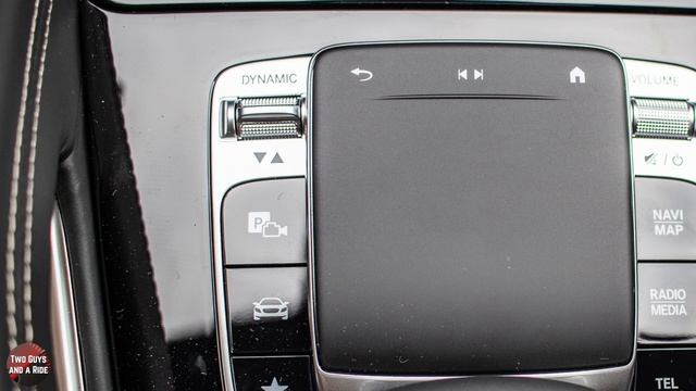 MBUX Augmented Navigation, Cameras, and "Hey Mercedes" смотреть онлайн