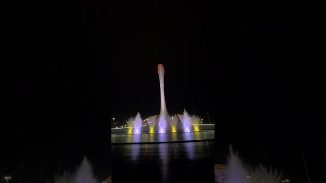 Поющий фонтан Олимпийского парка. Арам Хачатурян. Вальс олимпийских чемпионов. « Маскарад» смотреть онлайн