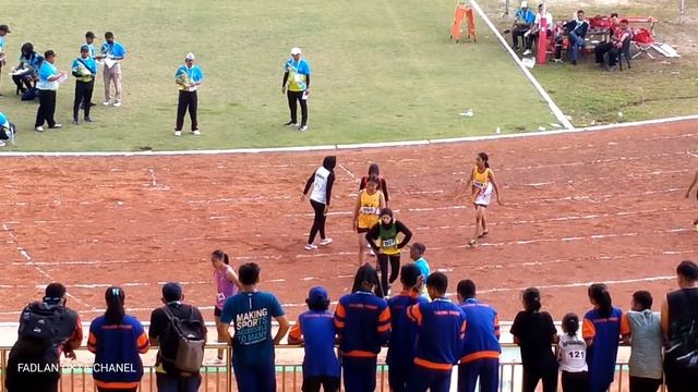 Penyisihan Atletik !! Nomor Lari 200 Meter (Pa/Pi) смотреть онлайн