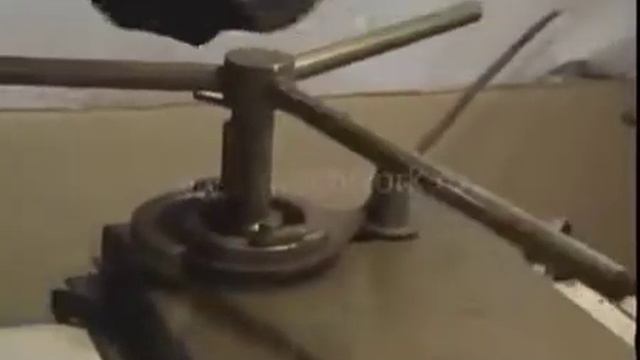 Кузнечный инструмент для гибки завитков _Улитка_ смотреть онлайн