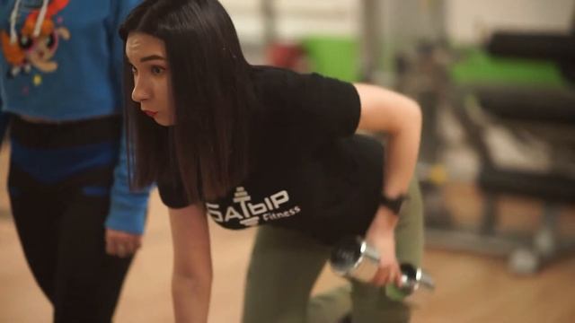 Полина. Тренер Батыр Фитнес смотреть онлайн