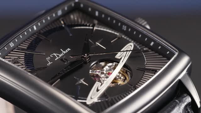 Часы серии Saturn D 444.71.31 смотреть онлайн