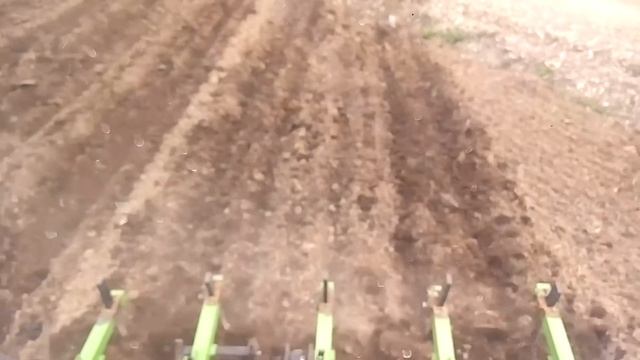 Автопилот гидравлический Ag Leader, усановлен на тракторе MTZ 1025.2