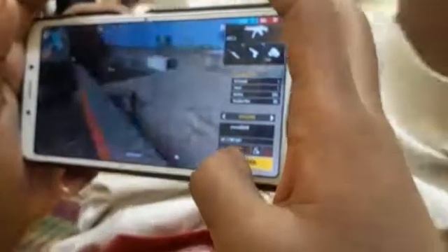 HAND CAM Scratch CRACK DAMAGE 😱😱😱 смотреть онлайн