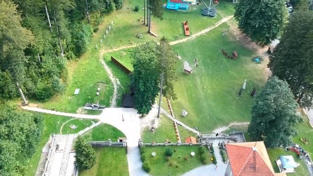 Castelul Cantacuzino, Bușteni, ROMÂNIA... смотреть онлайн