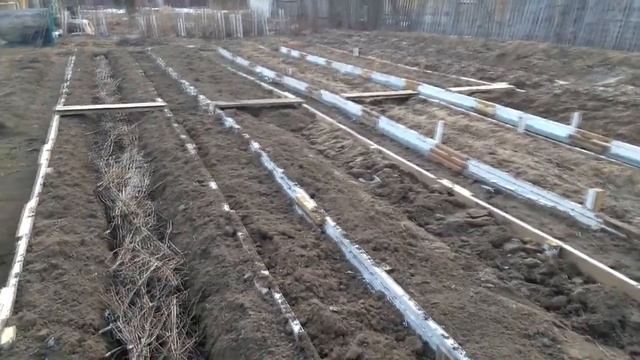 Тёплая грядка Розума. Строительство.