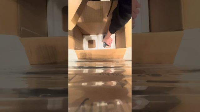 Распаковка unboxing Eris E4.5 смотреть онлайн