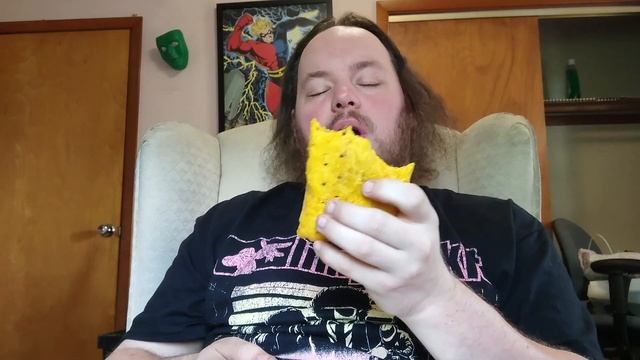 Brandon's Sampler Platter: Golden Krust, Jamaican Style Spicy Beef Patties смотреть онлайн