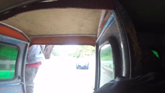 Джипни. Транспорт на Филиппинах. Багио 2016.