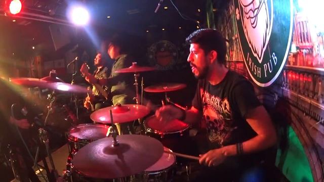 Tornado of Souls Cover - Tarantula смотреть онлайн