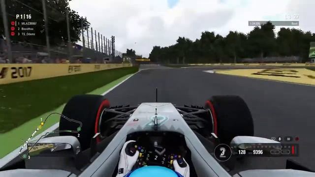 F1 Ts Hub S10 Round 13 - Italy: The Mercedes Show II Edition смотреть онлайн