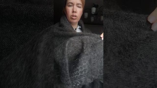 Пуховые шали в ассортименте. 89206610982. смотреть онлайн