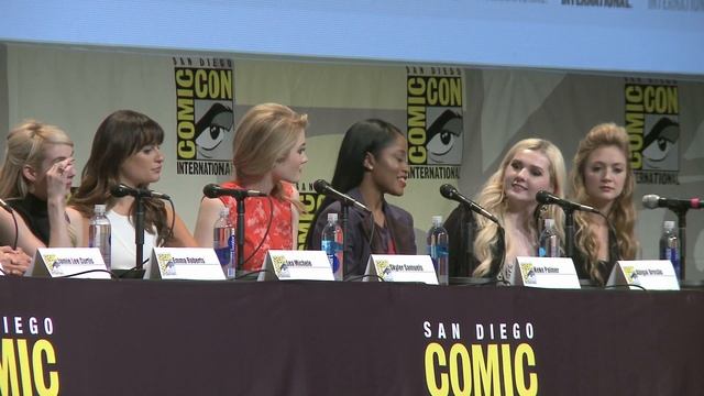 Comic-Con 2015 Panel Highlights | Season 1 | SCREAM QUEENS смотреть онлайн