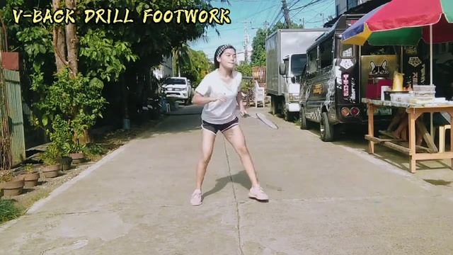 Badminton Footwork Exercises смотреть онлайн