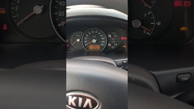 KIA CARENS 2010 г.в.