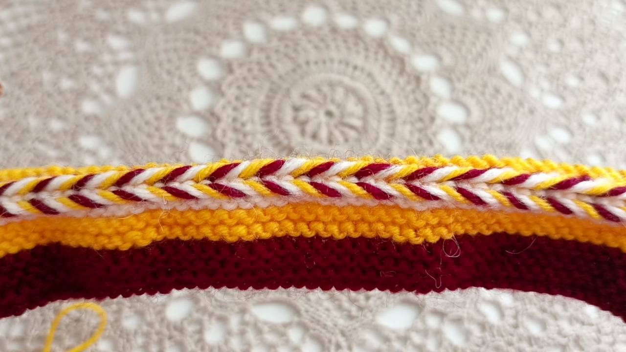Как вязать трёхцветную косичку поворотными рядами, спицами, подробное видео для начинающих, смотреть онлайн