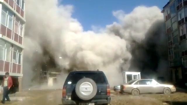 Вот так таджики строят дома