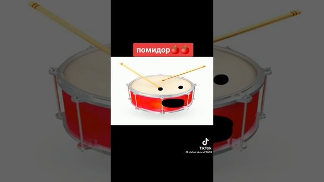 Помидор разговаривает с помидором😹