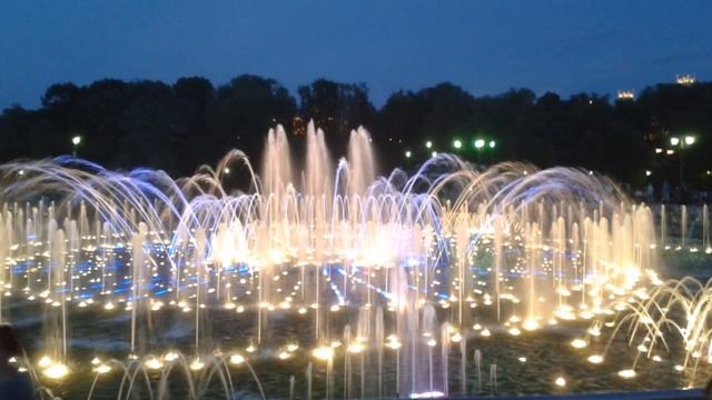 Струящихся звуков волшебство смотреть онлайн