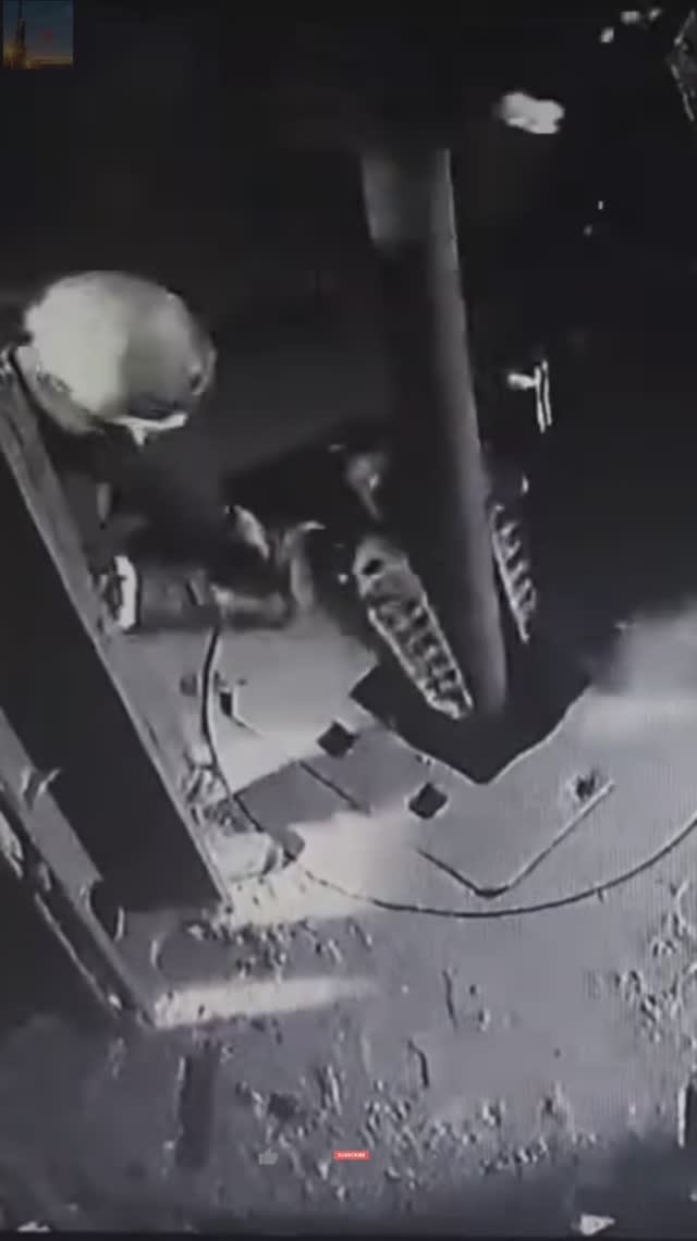 При подрыве инструмента, произошел слом трубы. Авария на буровой! смотреть онлайн