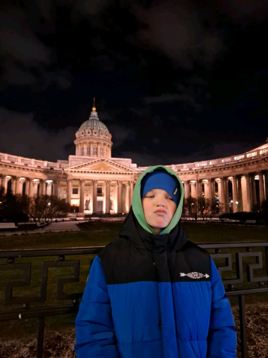 шпионим смотреть онлайн