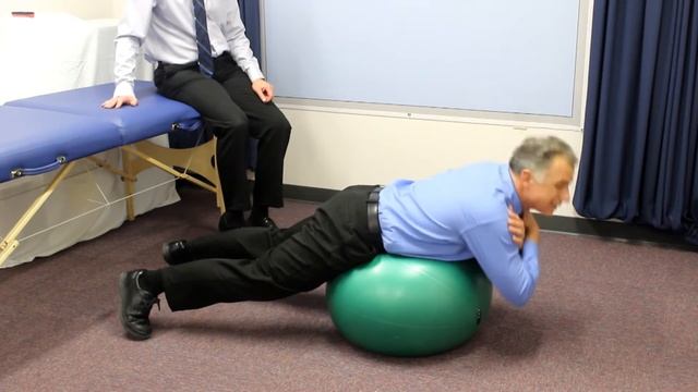 3 Fantastic Ball Exercises ( 2 of 3) смотреть онлайн